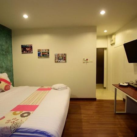Franjipani Resort Hua Hin Exterior photo