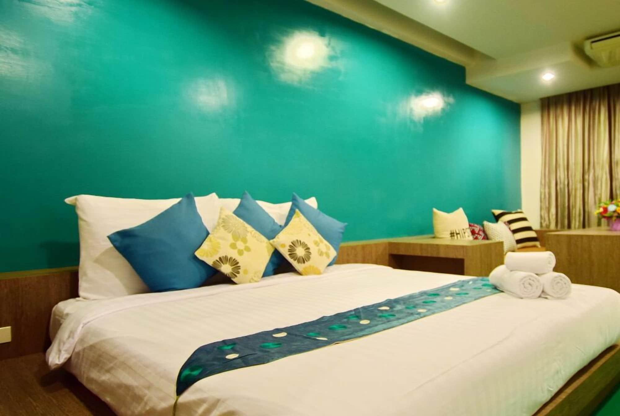 Franjipani Resort Hua Hin Exterior photo